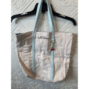 Marc Jacobs Perfect Canvas Tote Bag Cream Blue Cherry Charm Shopper Large